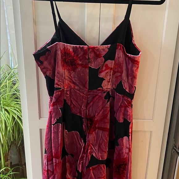 ‼️FINAL PRICE‼️ Hutch  Royce hi lo velvet burnout dress - NWT - Picture 7 of 8